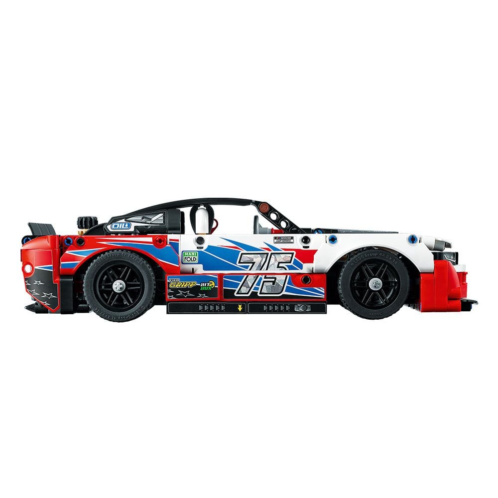 LEGO Technic NASCAR Next Gen Chevrolet Camaro ZL1 | The Gamesmen