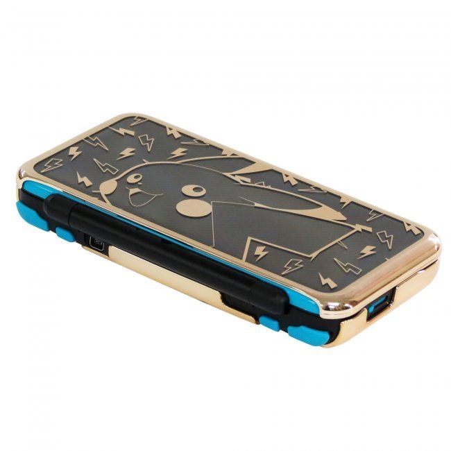 New nintendo 2ds xl hot sale pikachu gold protector case