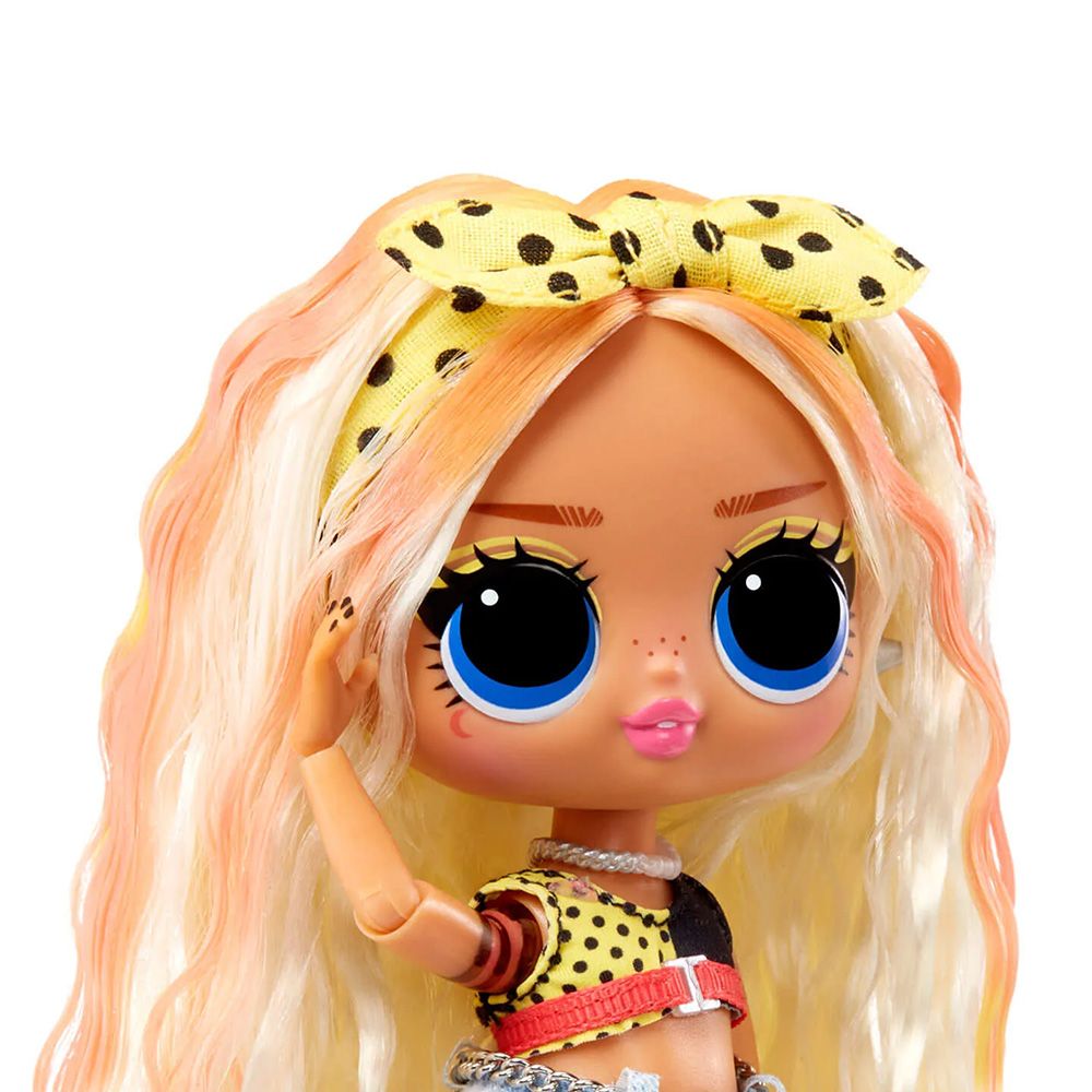 L.O.L. Surprise Tweens Baby Sitting Party Beach Rae Sands SPF
