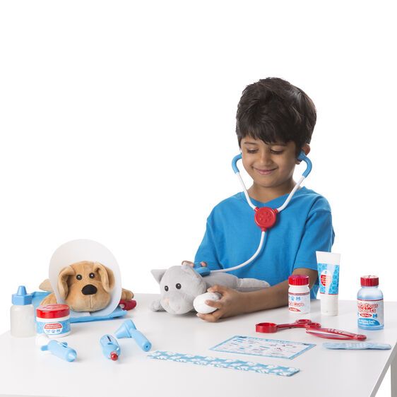 Melissa Doug Examine Treat Pet Vet Play Set