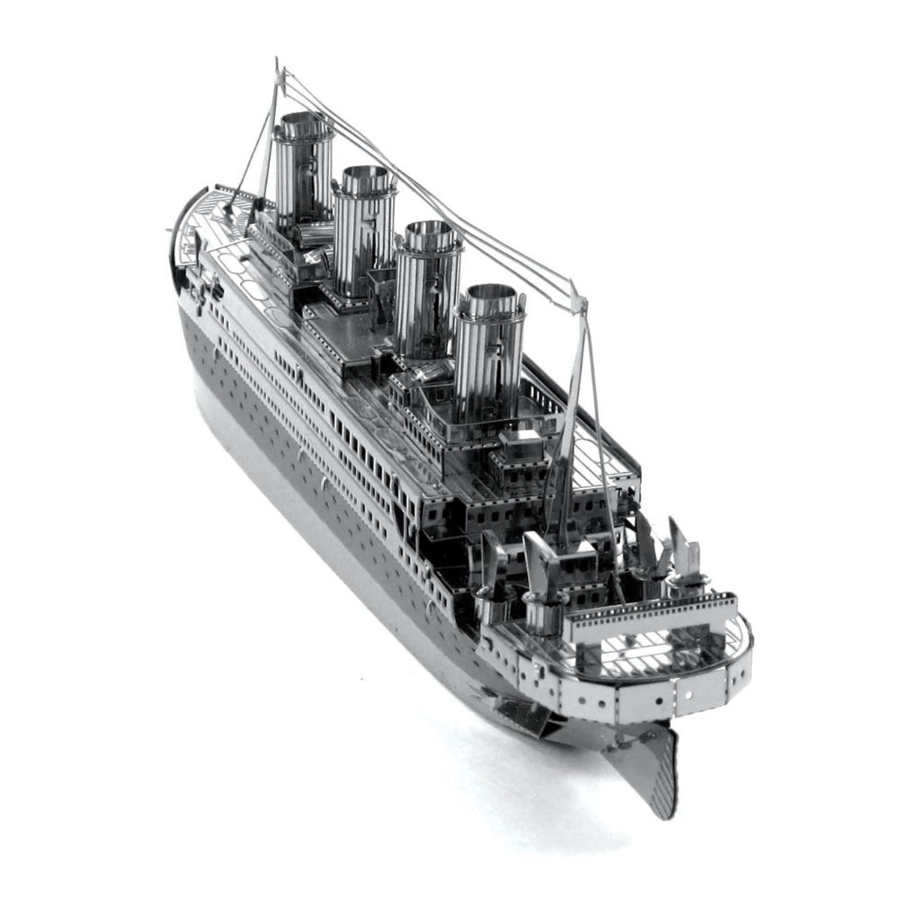 Ship model: Easy-Click: RMS Titanic with Iceberg 3D Puzzle