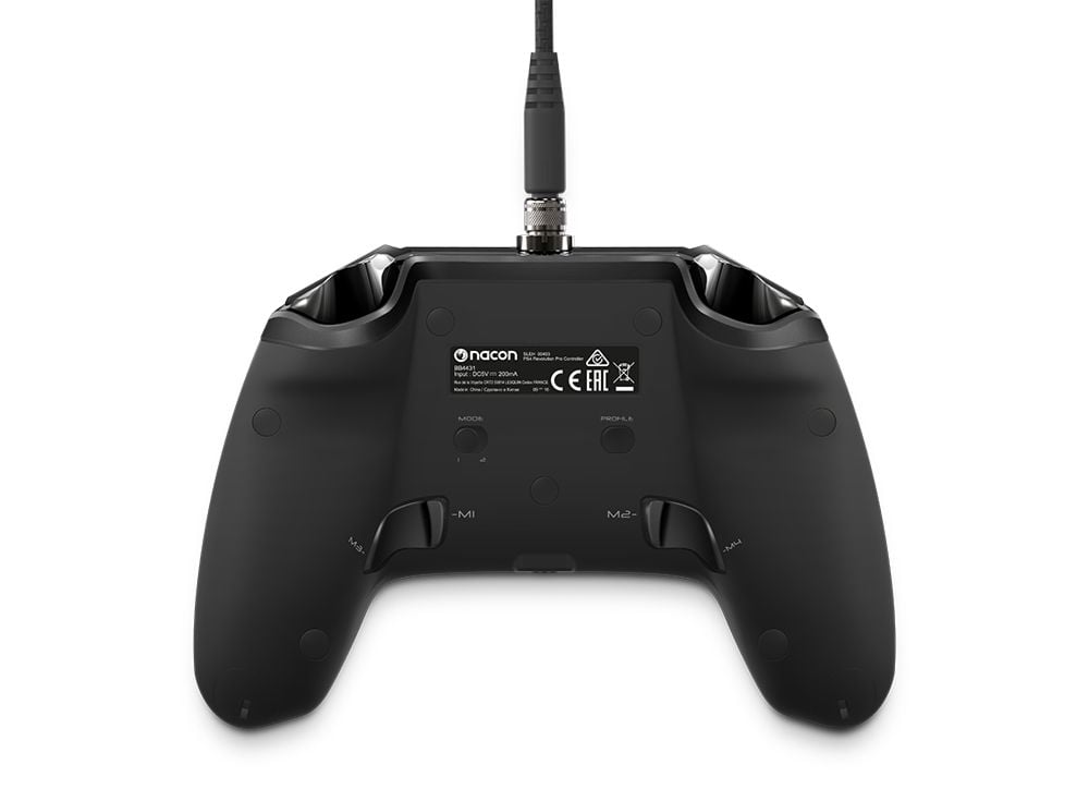 Nacon revolution 2 controller top