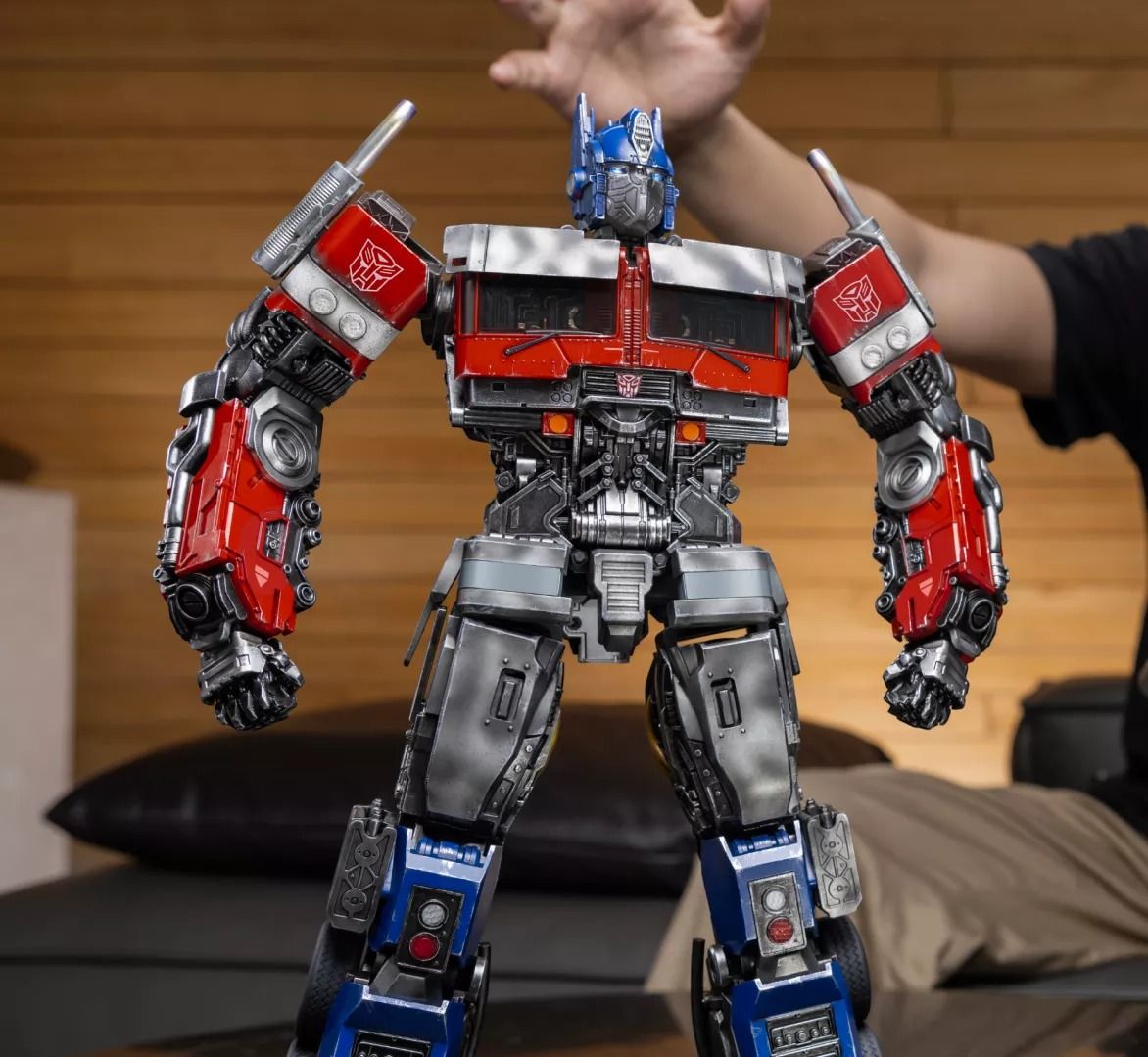 Robot transformer optimus 2025 prime
