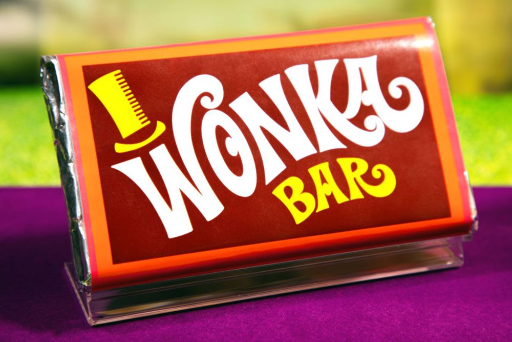 Willy Wonka and the Chocolate Factory Prop Replica Set