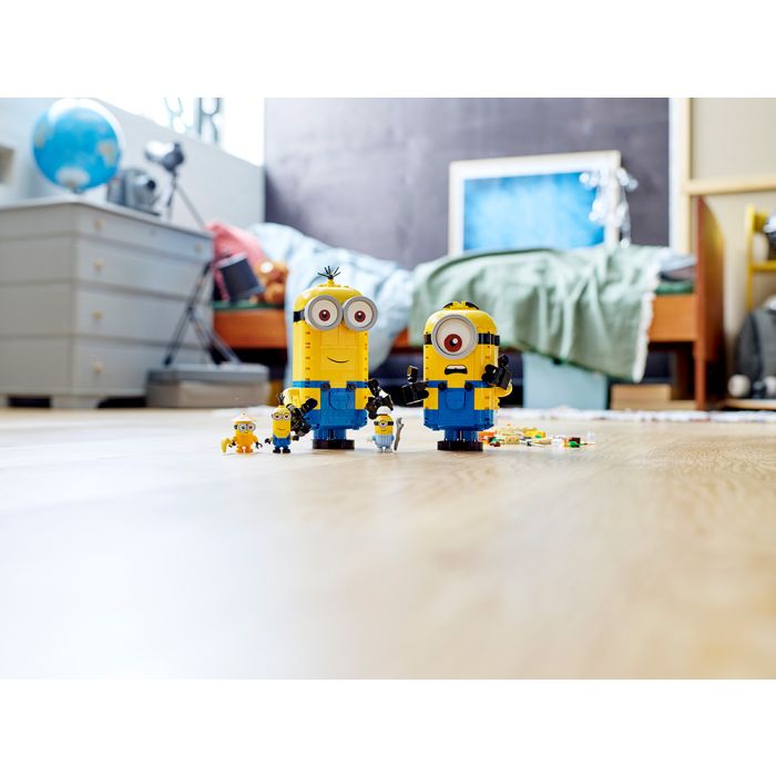 LEGO Minions Brick Built Minions and Their Lair 75551