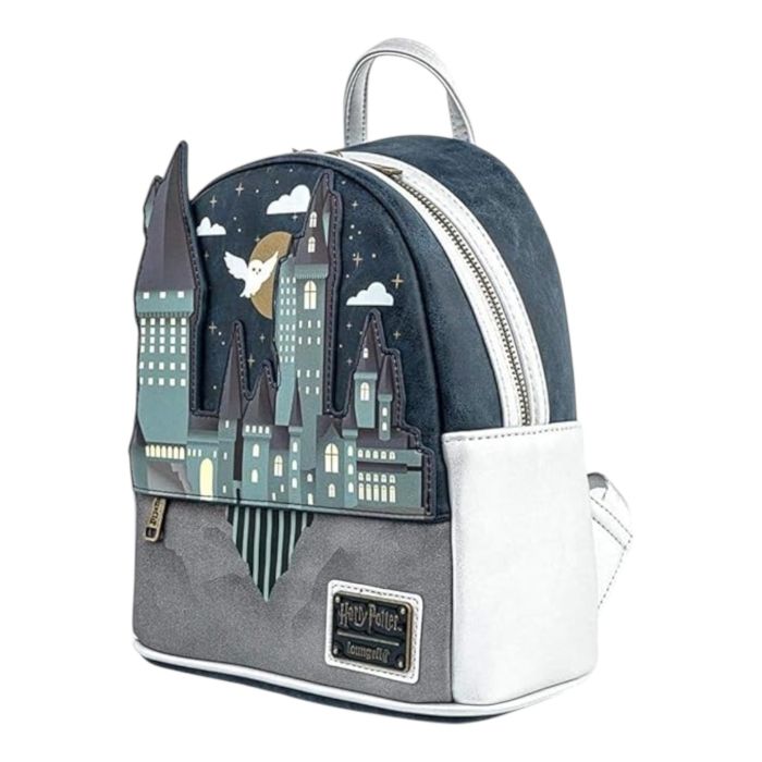 Hogwarts castle loungefly 2025