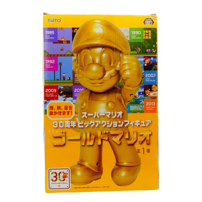 super_mario_gold_statue_30th_a