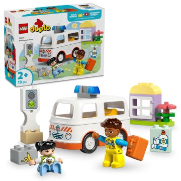 LEGO Duplo Ambulance & Driver (10447)0