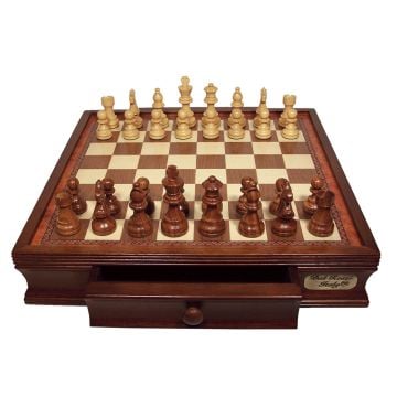 Dal Rossi 16" Staunton Walnut Double Weighted Chess Set with 85mm Sheesham Chess Pieces