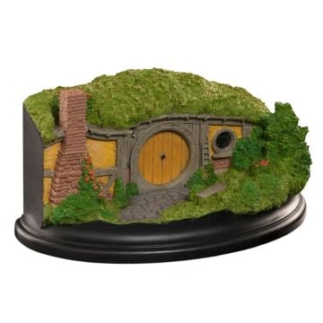 Lord of the Rings The Smial of Samwise Gamgee Hobbit Hole Diorama