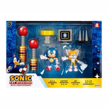 Sonic The Hedgehog 30th Anniversary Diorama Set Sonic and Tails 2.5" Figures