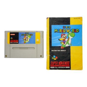 Super Mario World 2: Yoshi's Island (SNES) [Pre-Owned] (Cartridge & Manual)
