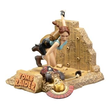 Tomb Raider Lara Croft Classic Era Statue