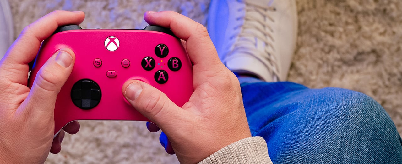 Xbox pink discount